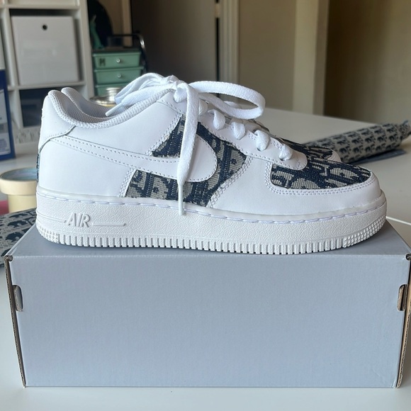 Customer Nike Air Force Size 5Y